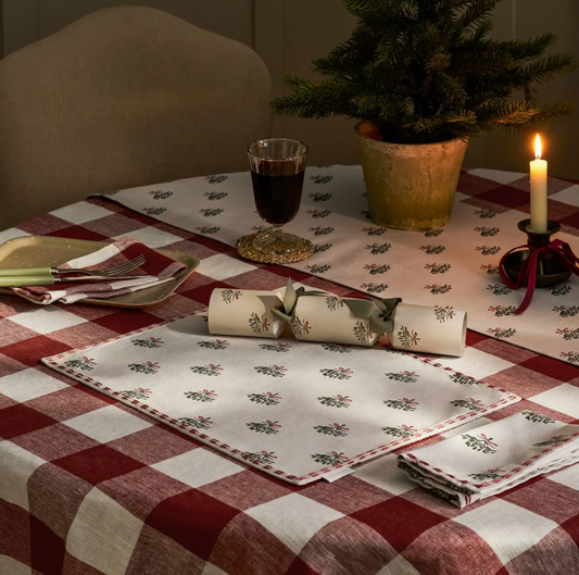 Mistletoe Placemats Set of 2