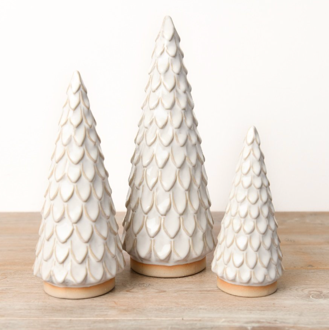 Scalloped Medium Ceramic Christmas Tree (Copy) (Copy)